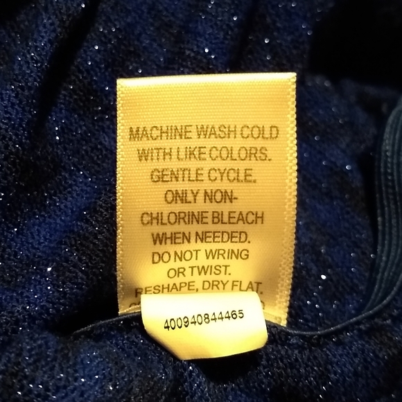 Apt. 9 sweater top with metallic size S - Picture 8 of 8